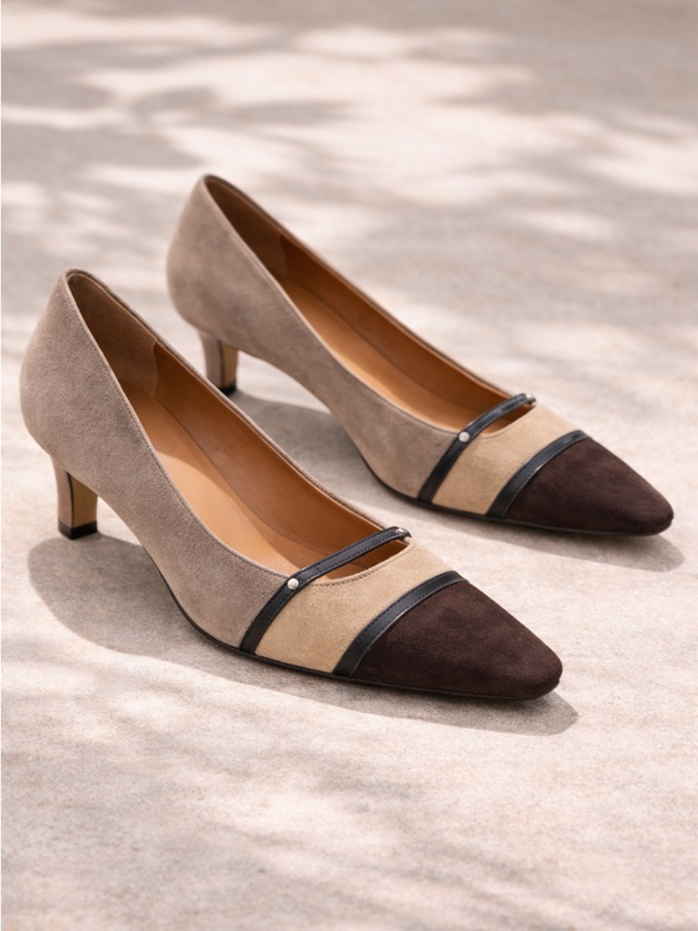 Salvatore Ferragamo Vintage Suede Pumps Taupe Beige Brown Kitten Heel Luxury 7c